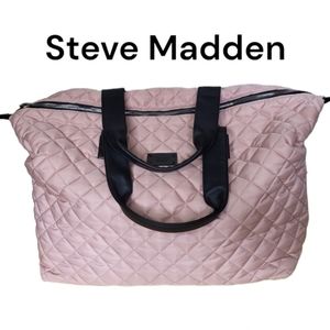 Steve Madden Quilted Weekender bag, Pink and Black, NWOT